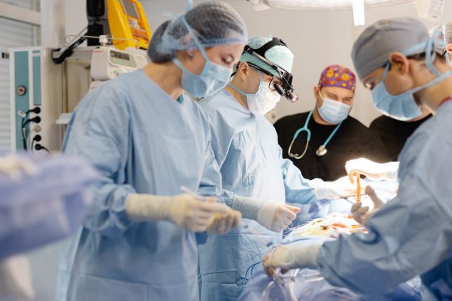 Новітні операції, нестача ліжкового фонду та велика кількість пацієнтів: Тарас Масляк про підсумки 2023 року та плани розвитку ЦМКЛ