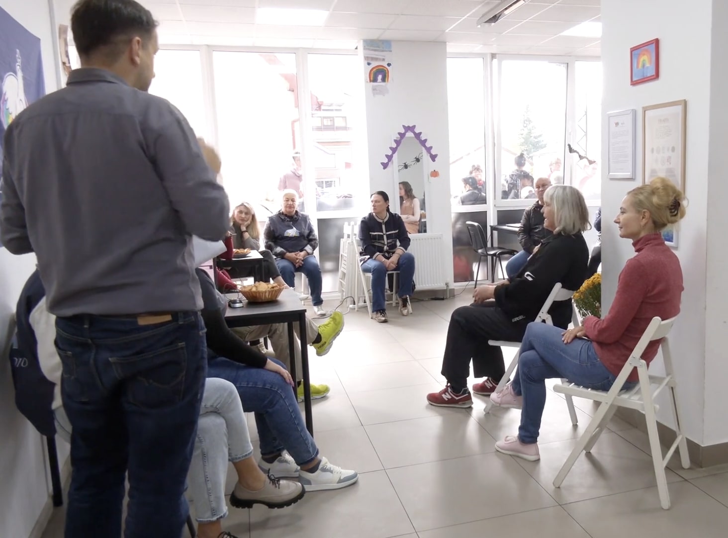 Гуманітарна допомога для пенсіонерів у Дніпропетровській області: кому саме і що видаватимуть